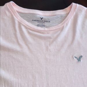 Men’s Light Pink American Eagle T-Shirt Size L